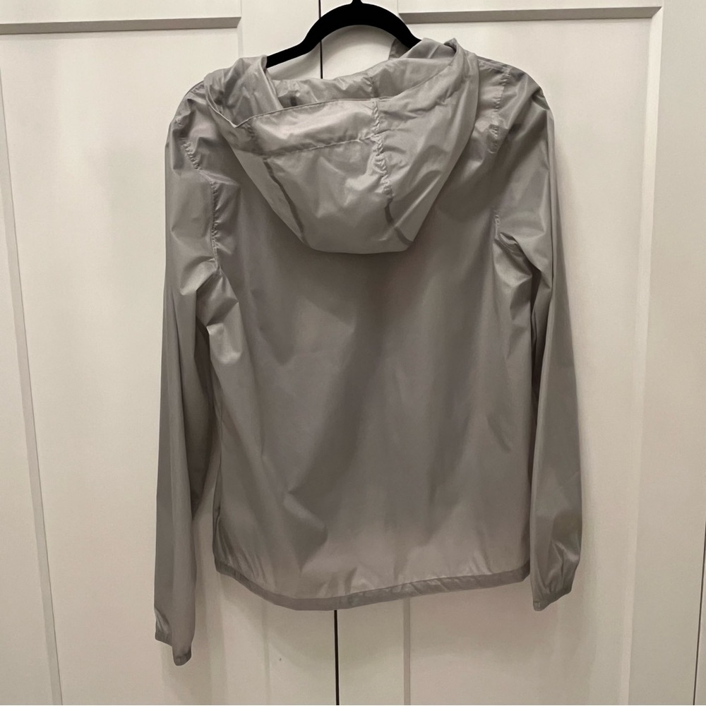 The North Face
Cyclone Water Repellent Rain Jacket Windbreaker Gray/Peach Size M - Picture 6 of 8